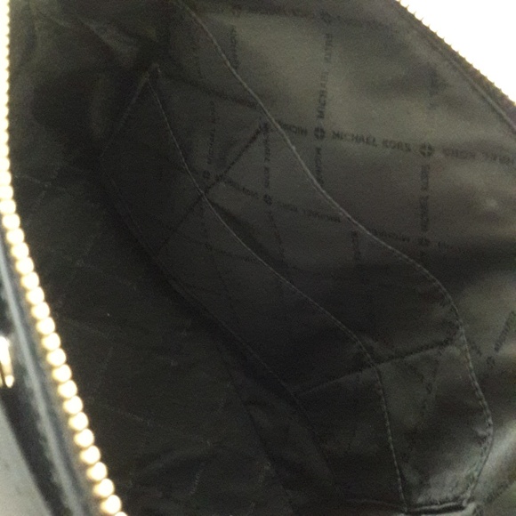 NWT MICHAEL KORS LEATHER CINDY LG DOME SATCHEL - Picture 5 of 7